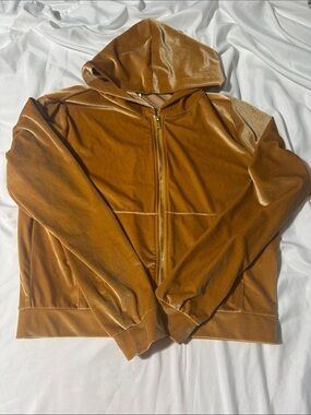 Fabletics Hoodie Medium Golden Brown Velour Cropped Zip Up Jacket Athleisure